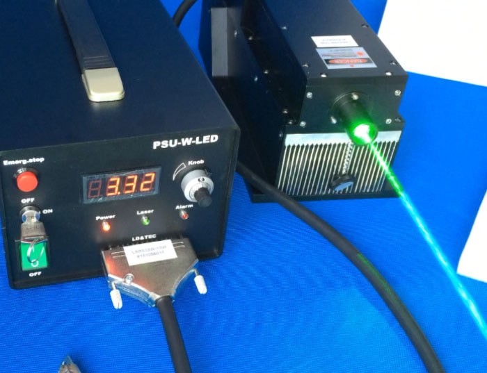532nm 10W 绿光 DPSS激光器 输出功率可带数字显示功率可调电源